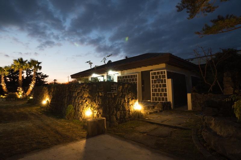 Misoga Pension Seogwipo Ngoại thất bức ảnh