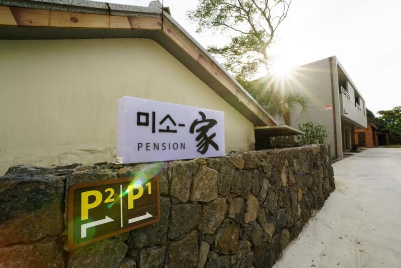 Misoga Pension Seogwipo Ngoại thất bức ảnh
